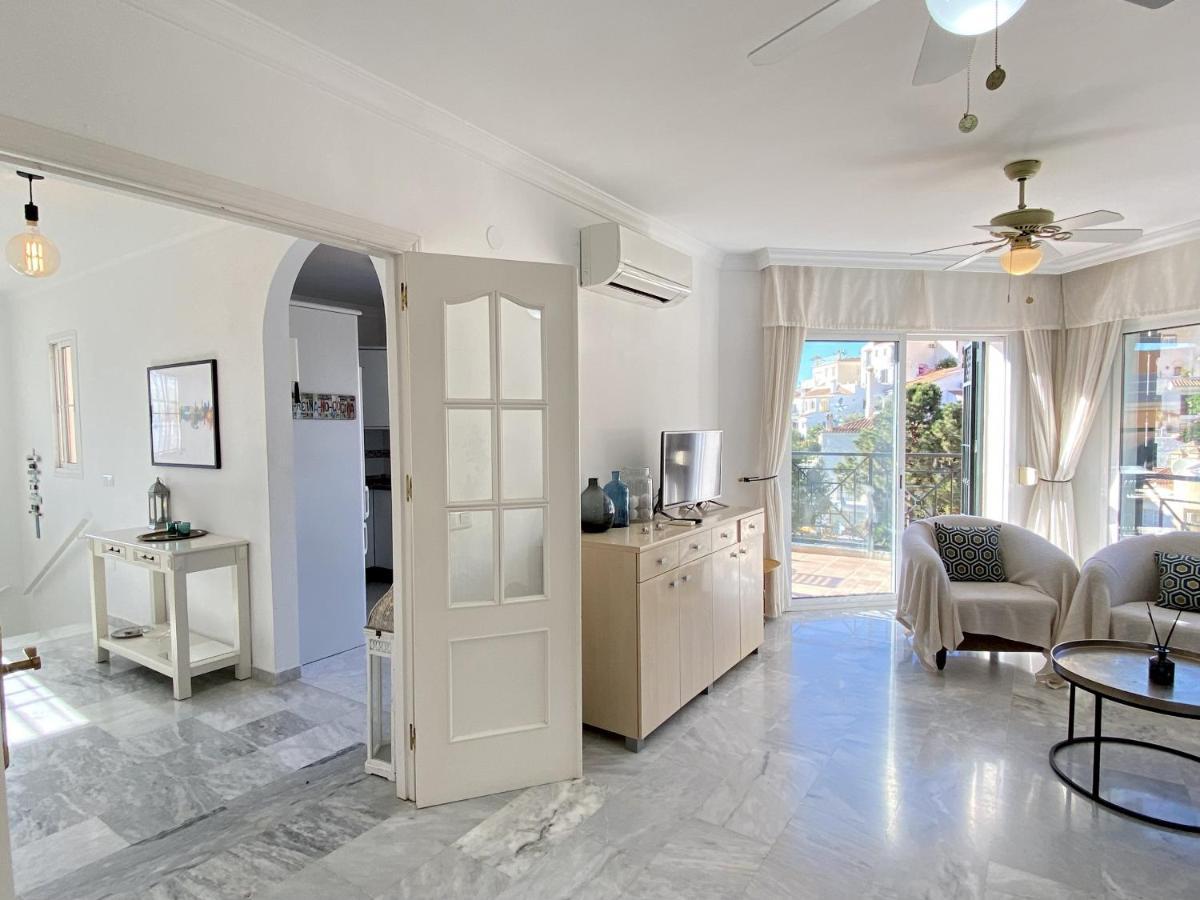 Villa Lucena Private Pool Casasol 内尔哈 外观 照片