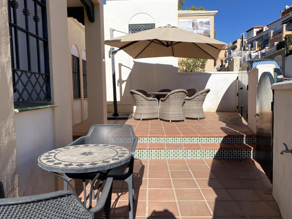 Villa Lucena Private Pool Casasol 内尔哈 外观 照片