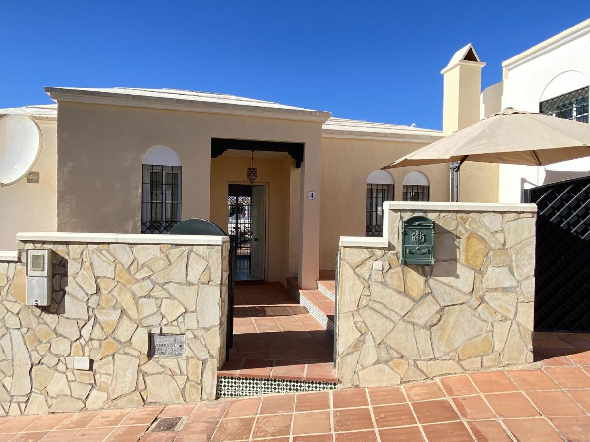 Villa Lucena Private Pool Casasol 内尔哈 外观 照片