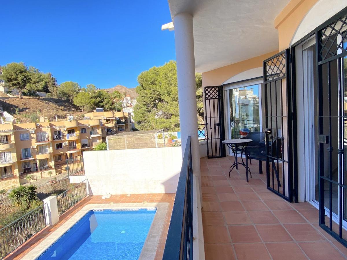 Villa Lucena Private Pool Casasol 内尔哈 外观 照片